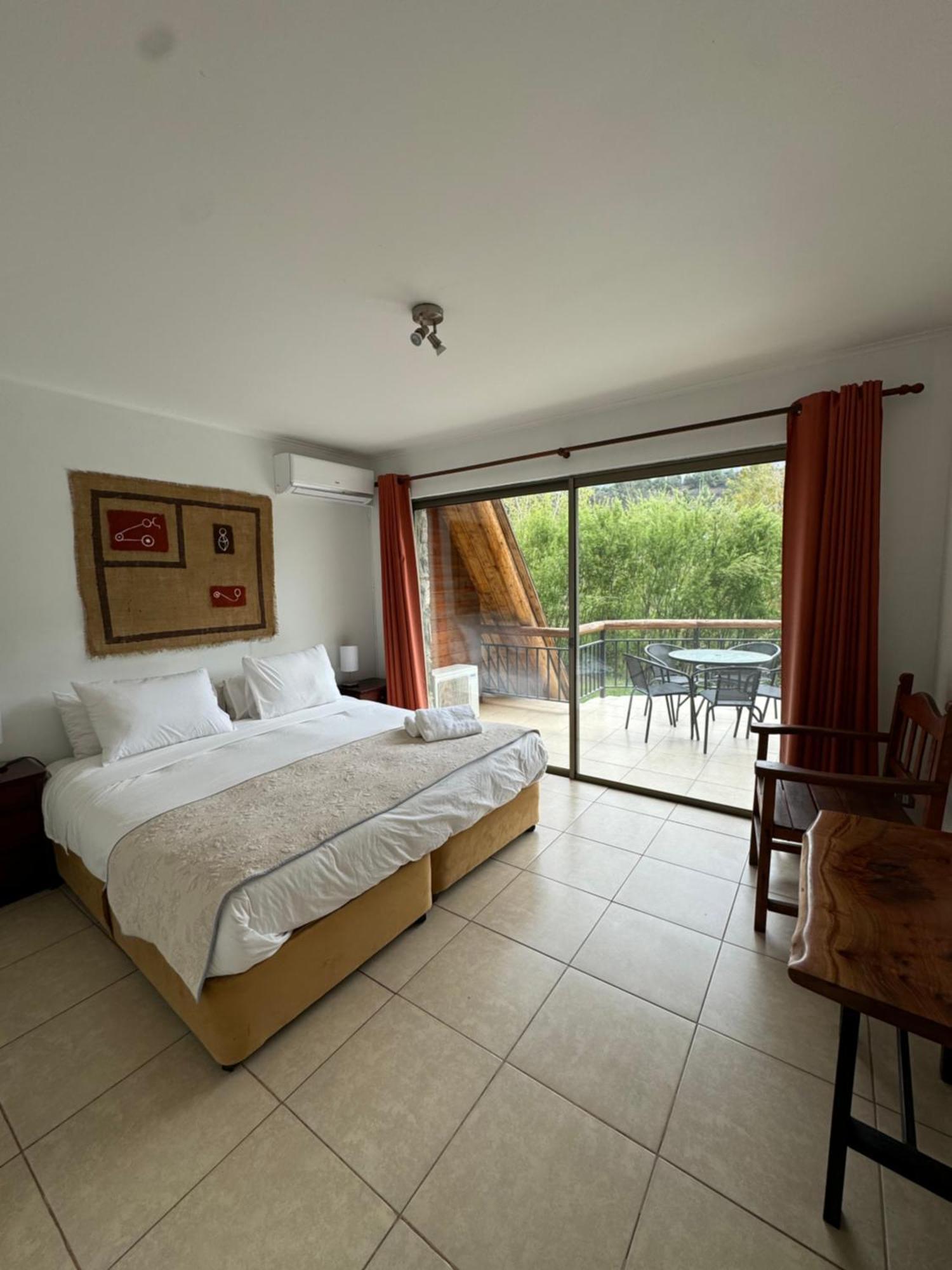 San Francisco Lodge Los Andes Bagian luar foto