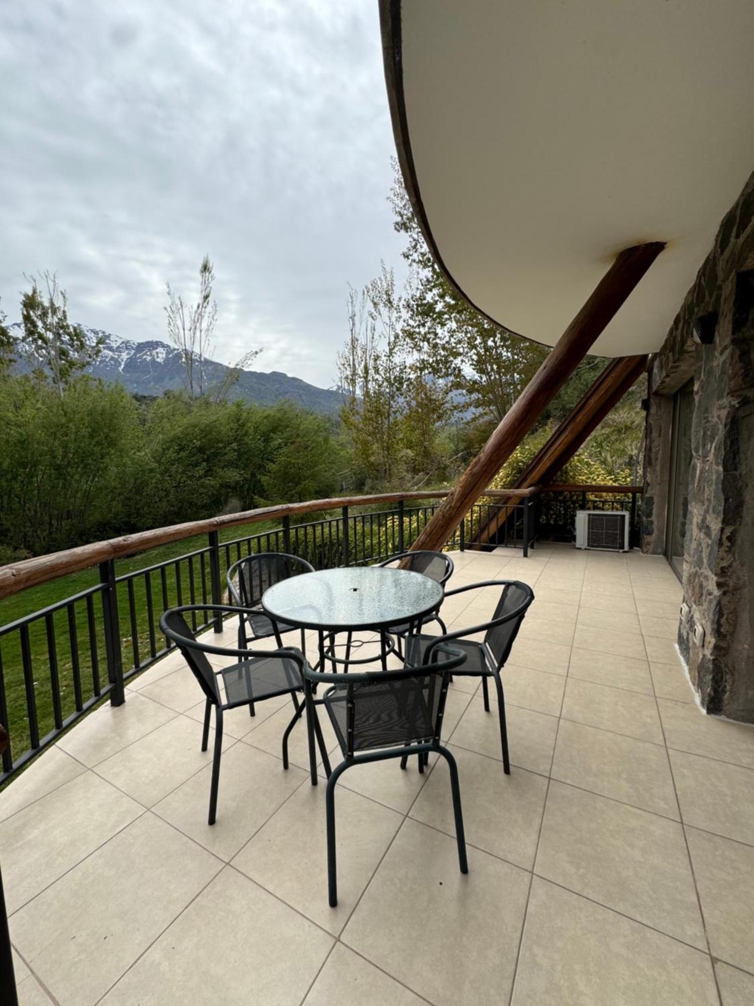 San Francisco Lodge Los Andes Bagian luar foto