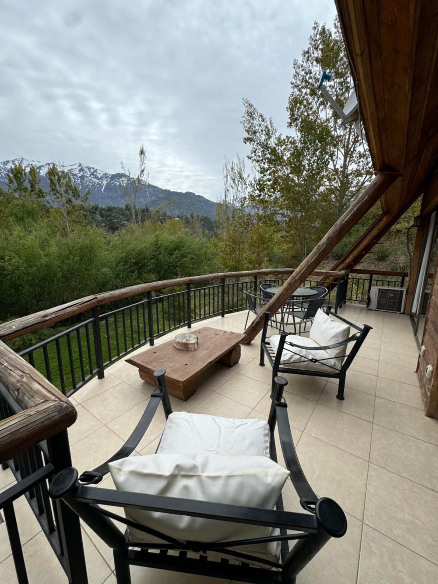 San Francisco Lodge Los Andes Bagian luar foto