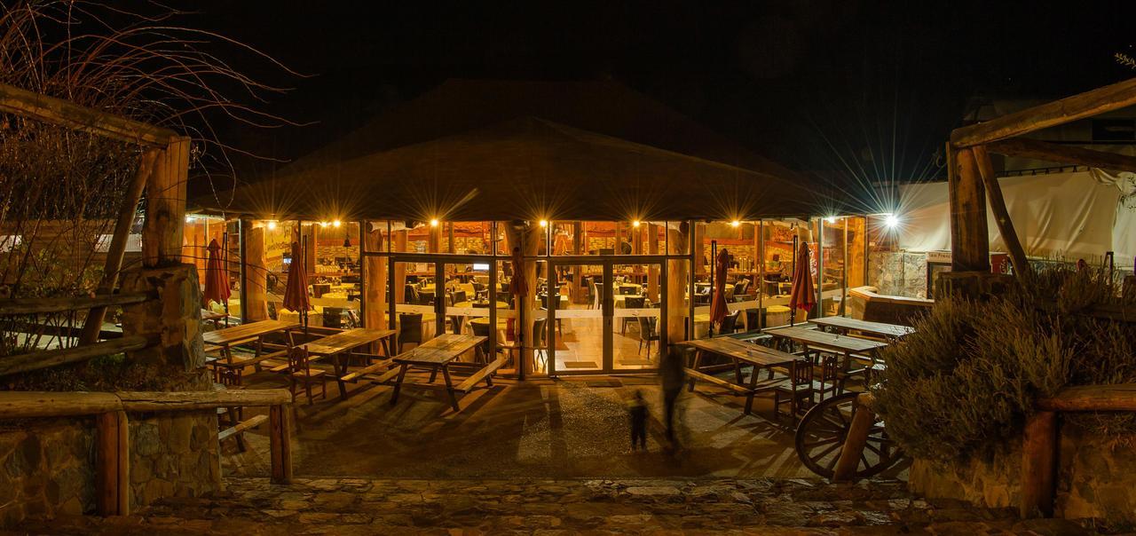 San Francisco Lodge Los Andes Bagian luar foto